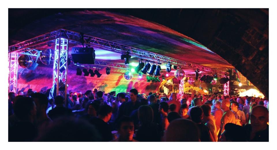 foto van midsummerparty